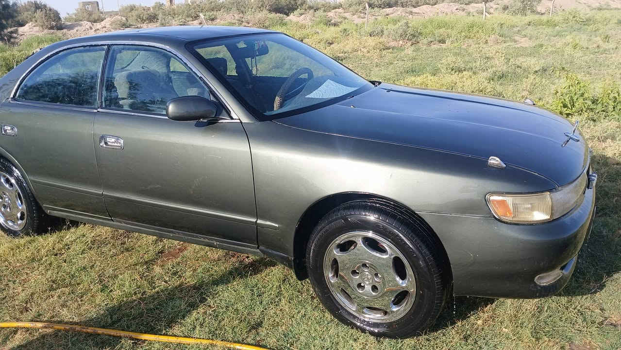 شيزر رقم كربلاء  مكفول من العيب الشرعي  من الكص والتوم ونقل الجثه 
مسؤلك عن المداور   
مكينه ونجي كهربائيات كلها شغاله  حداديه أماميه خلفيه 
مصبوغه عام للجماليه مكفوله من الضربه القويه سياره جاهزه ما تذب عليها الف دينار 
سعرها 50 وبيها مجال المكان الحمزه الشرقي 
***********
