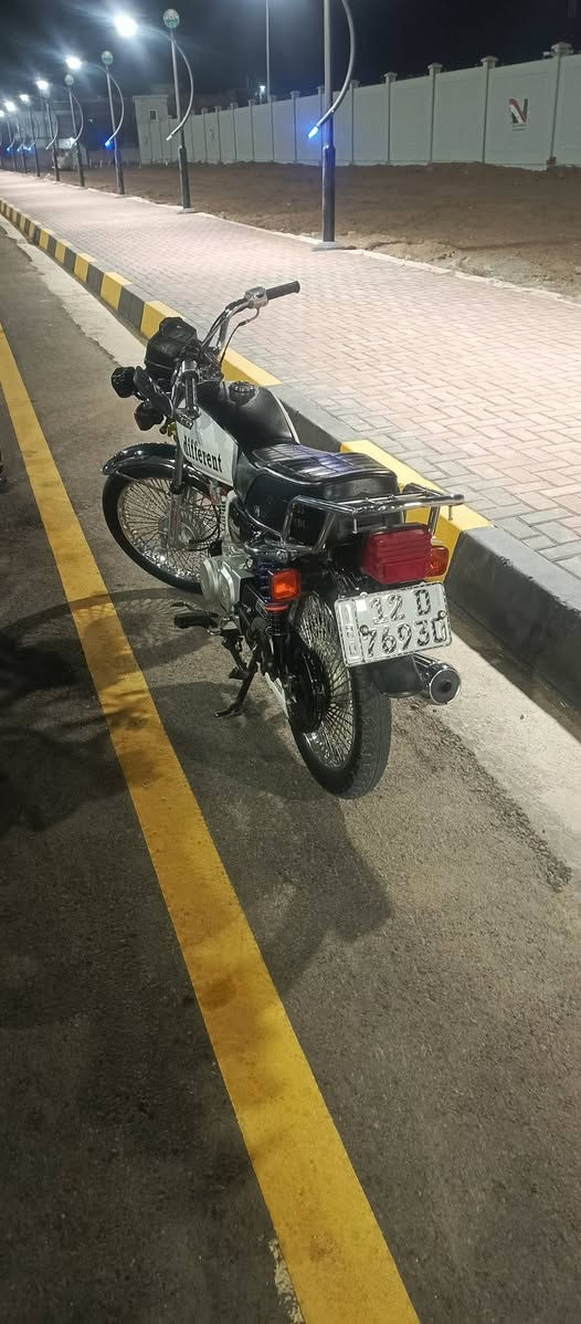 دراجه نوع تايكر موديل 2020 شرط
نضافه كدام العين التفاصيل أكثر عل خط  ***********
