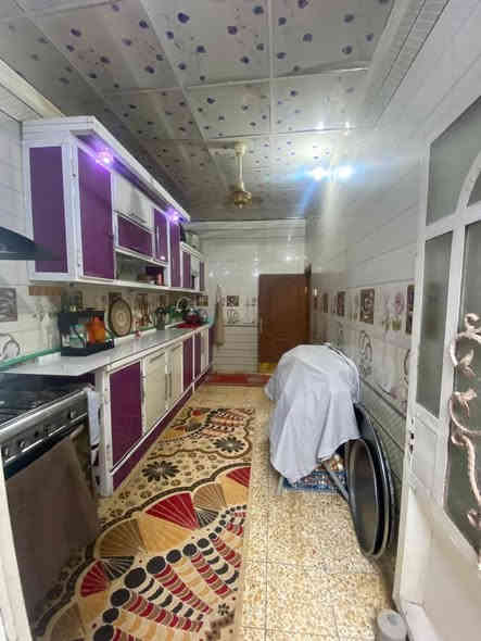 بيت زراعي للبيع 100م شارع الزوار خلف مسجد السهلة فرع المختار الثقفي غرفة وصالة ومطبخ واستقبال كاشي سيراميك السطح فرشي 42 مليون وبي مجال للاستفسار ***********
