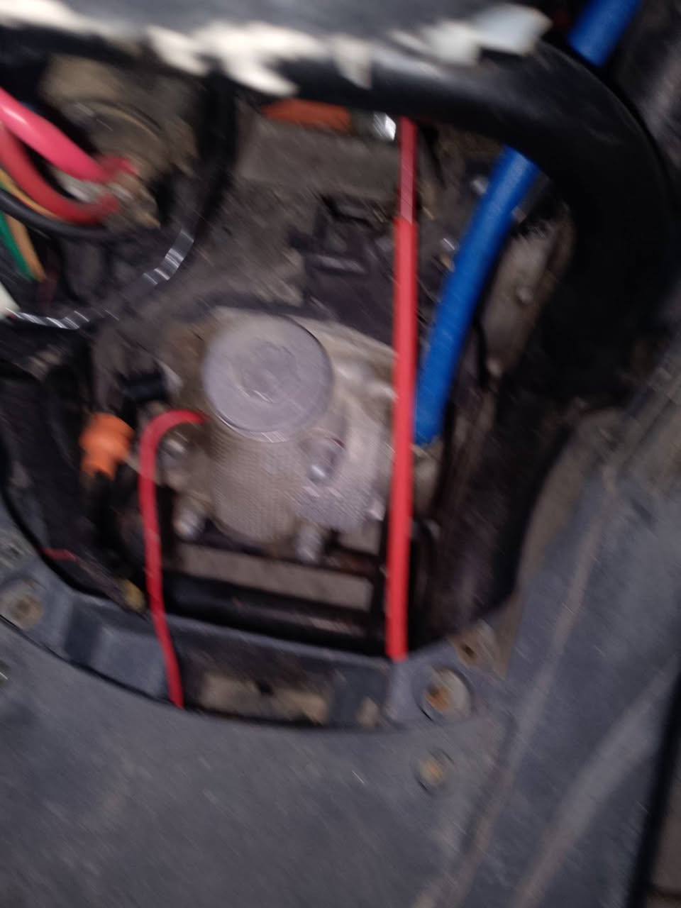 السلام عليكم ماكس مال لعب مكينه 58ونص تنطح نطح كابريتر قفاز 28صالنصه صجمي مال حاويه كلجات بلاديه سلف جديد بس من تركته مطرت عليها وكف مادري ليش براغي السلف مسولكه شاصيها شرط جديد لا عواج لا زنجار ضفيرتها جديه بلاديه تخبل لا مكطعه ولا هاي يدت العنبار موجود وياله نجمه اصلي بس الكدام مصبوغ ابيض جماليه الدراجه قويه بس صدرها تعبان ودبل خلفي تعبان سعر 400وبيها مجال بصيط شراي بخدمتك تحب تسولف تعذرني مكاني بابل مسيب حي المعلمين قرب عمو مهدي رقمي ***********الدراجه أشغلها وتطلع وتقتنع ياله تشتري ومعلومه دواخلها ملح يخبلن اسف عل اطاله والسلام عليكم
