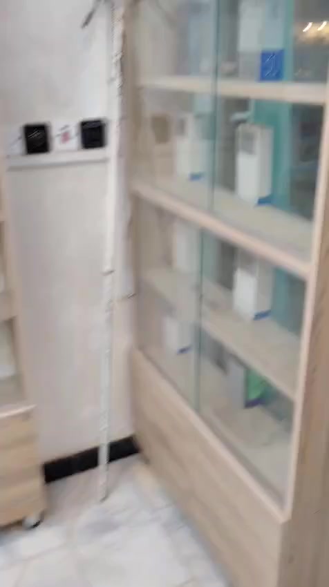 للبيع رفوف استعمال شهرين
***********
