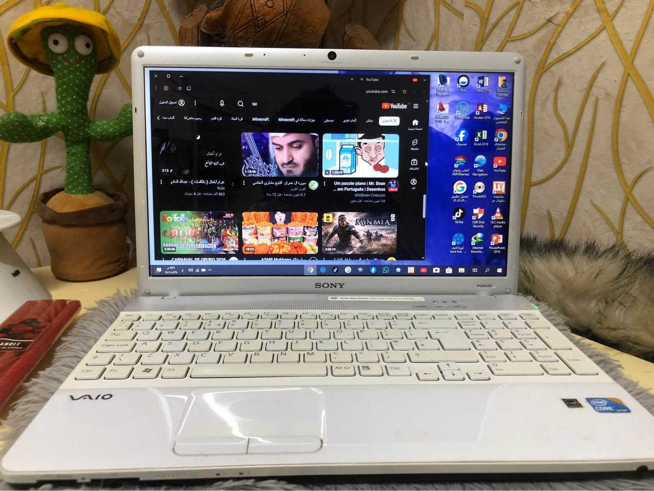 السلام عليكم 
لابتوب نوع سوني ڤايو 
معالج كوراي ٥
رام 6 
هارد 500 كيكا 
حجم شاشه 15.6
قارئ اقراص 
ويندوز 10 كامل مع البرامج و office 2016 مفعل 

عيب لابتوب فقط يحتاج شاحن الباقي شرط 
السعر 95 قفل مكاني دهوك توصيل متوفر 🌹 بغداد, العراق


**إذا كنت صاحب هذا الإعلان وتريد حذفه لأي سبب، رجاءا أرسل رسالة إلى الدعم الفني**