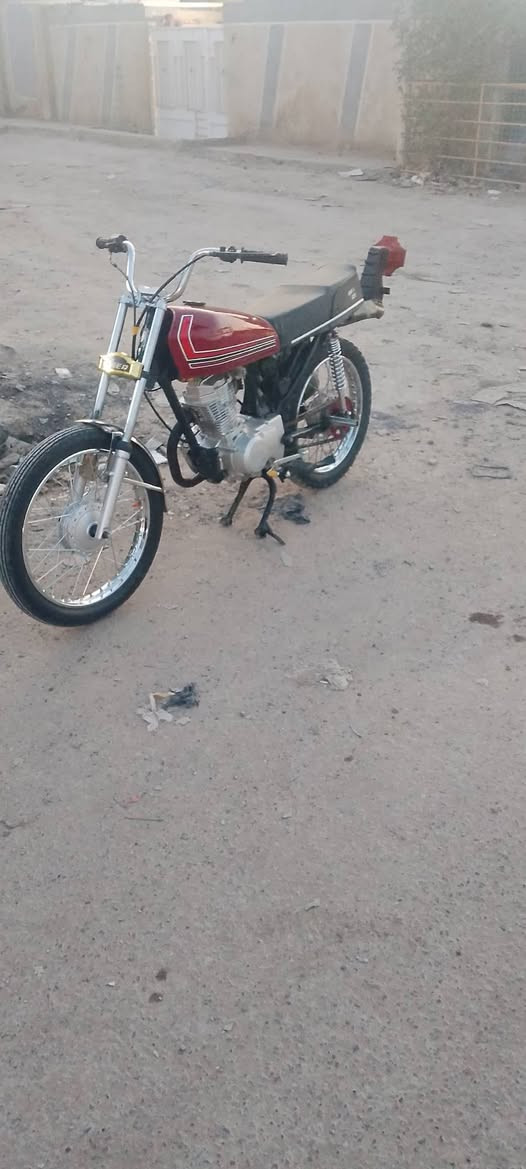 السلام عليكم ايراني 4كير نامة للبيع السعر 600بيهة مجال حك الجية شراي انتصل واتساب ***********الشعب
