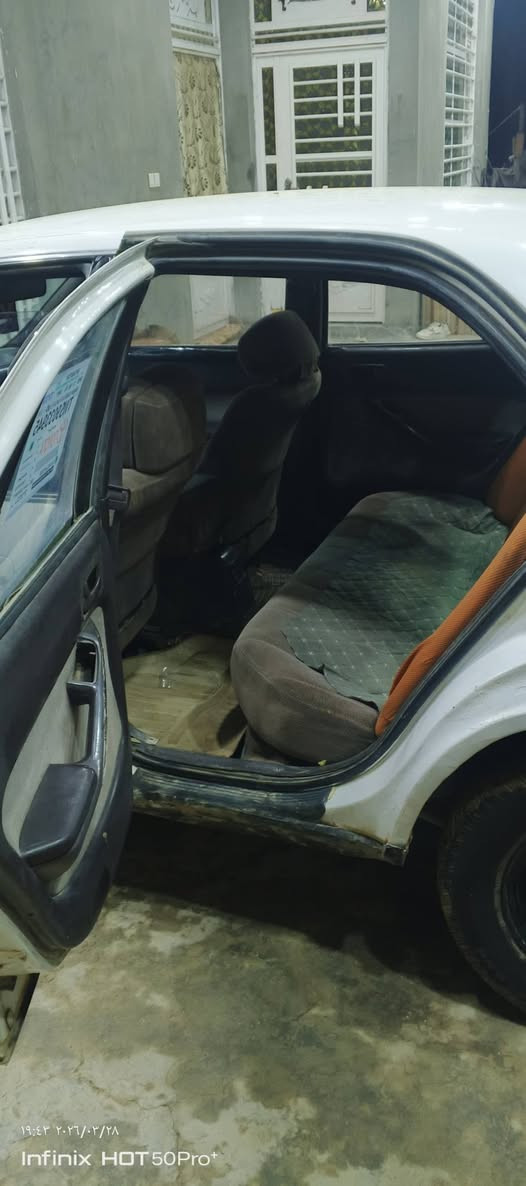 السلام عليكم سياره كامري موديل 1992 رقم الانبار دولي تحويل ثاني يوم كير محرك خير من الله حداديه وسط غرفه حلوه السياره معروضه 30ورقه وبيه مجال ***********
