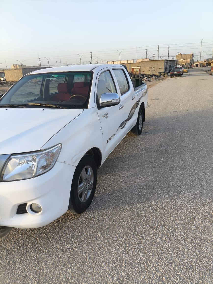 سلام عليكم ١٣ تماتيك رقم بصره مميز السنوية نهايه ٢٧ شاصي ١٩ سياره مكلوبه ومعمره تعمير كلش حلو محرك كفاله محرك وكير وشاصي وحداديه تبريد تخم تاير سياره جاهزه مال عمل كلشي موضح بل منشور وسعر ١٤٣ ماكو هيج سعر مكان ناصريه قضاء البطحاء ***********
