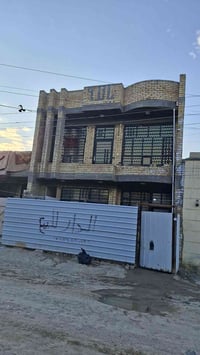 بيت مساحة 75 م  للبيع  ٧ ونص الوجه ب ١٠ نزال / الشارع عرض ١٢ م  ابو غر...