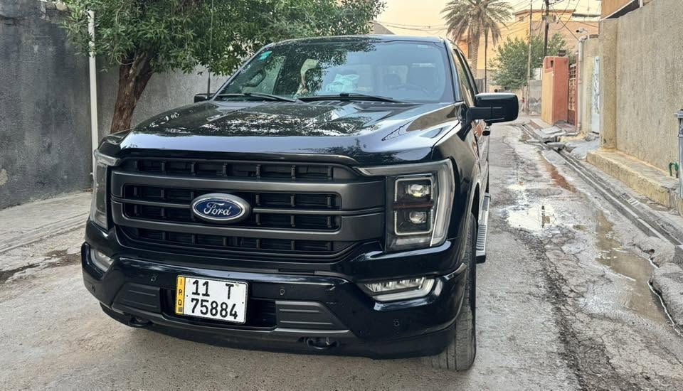 بسم الله الرحمن الرحيم
للبيع فورد F150  2023 هايبرد  اللون اسود 
بجم كبس شركة 
حساسات امامي و خلفي 
رادار 360درجة
باب بدي فتح عل البصمة كهربائي
شاشات عدد 2 ديجيتال حجم كبير مال فول مواصفات 
قيادة ذاتية و تحديد مسار 
كشنات كهربائي و تدفئةو تبريد و ميموري
ستيرن كهربائي
مري تحكم كهربائي و اشاره و كامرة خلفي فقط
بصمات دخول ابواب 
انارة محيطية 360 درجة 
منافذ كهرباء 220 فولت و كذلك 110 فولت السيارة  بيها 3 منفذ بالبدي طلب خاص 
وضعيات القيادة  7 انظمة
محرك 3500 تون تيربو كير 10 نمر
 السيارة ضربتها نص  الباب خلفي ونص من الجاملغ جهة اليمنى 
بدون شاصي 
رقم بغداد
ماشية 95 الف
السعر 365$
لمزيد من المعلومات و التفاصيل واتساب او الاتصال ***********
