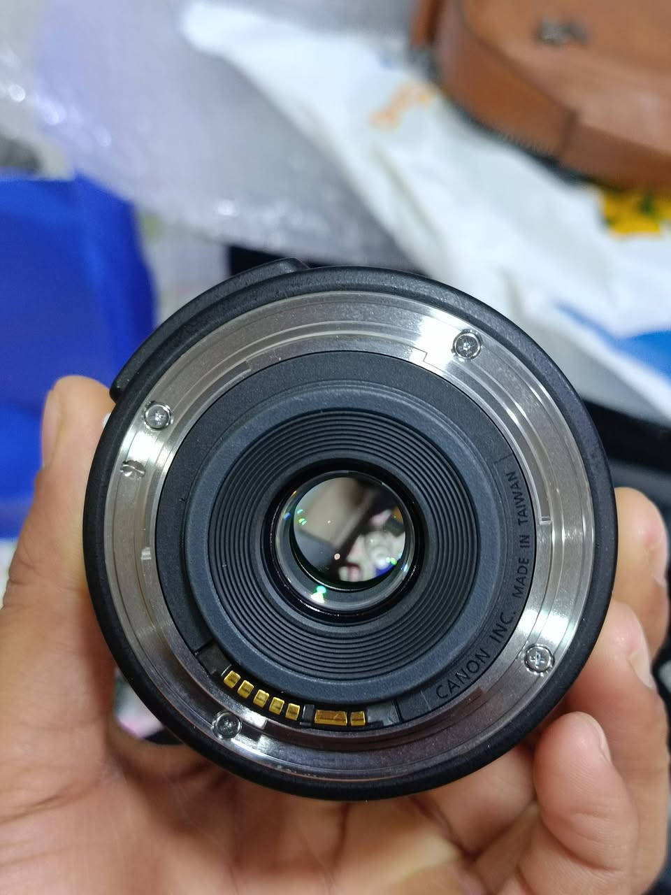 عدسه كانون 18-135
شبه جديده 
ب 175
مكاني كربلاء توصيل متوفر 
واتساب ***********
