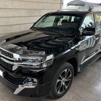 لاندكروزر • ٢٠٢١ • وارد بحريني