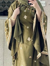 فستان محجبات • مقاس 44/46 • مطلوب