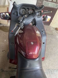 إس تي ١١٠٠للبيع رقم بسني جاهزه من كلشي سعر خاص مكان بغداد 07713806296