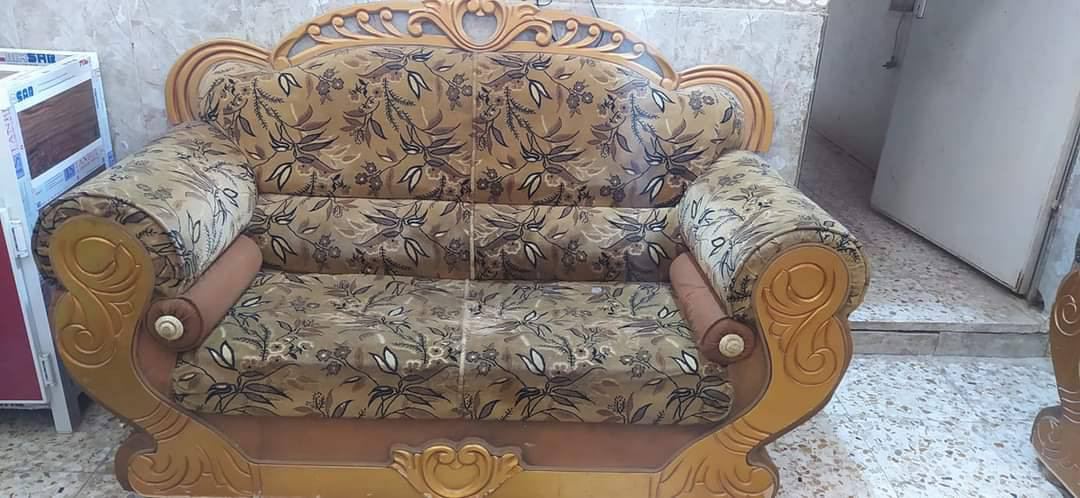 تخم ملكي نظيف جدا القماش قديفة ثقيل جدا مستعجل على البيع تم تخفيض السعر ب ٢٥٠ وبيه مجال


**إذا كنت صاحب هذا الإعلان وتريد حذفه لأي سبب، رجاءا أرسل رسالة إلى الدعم الفني**