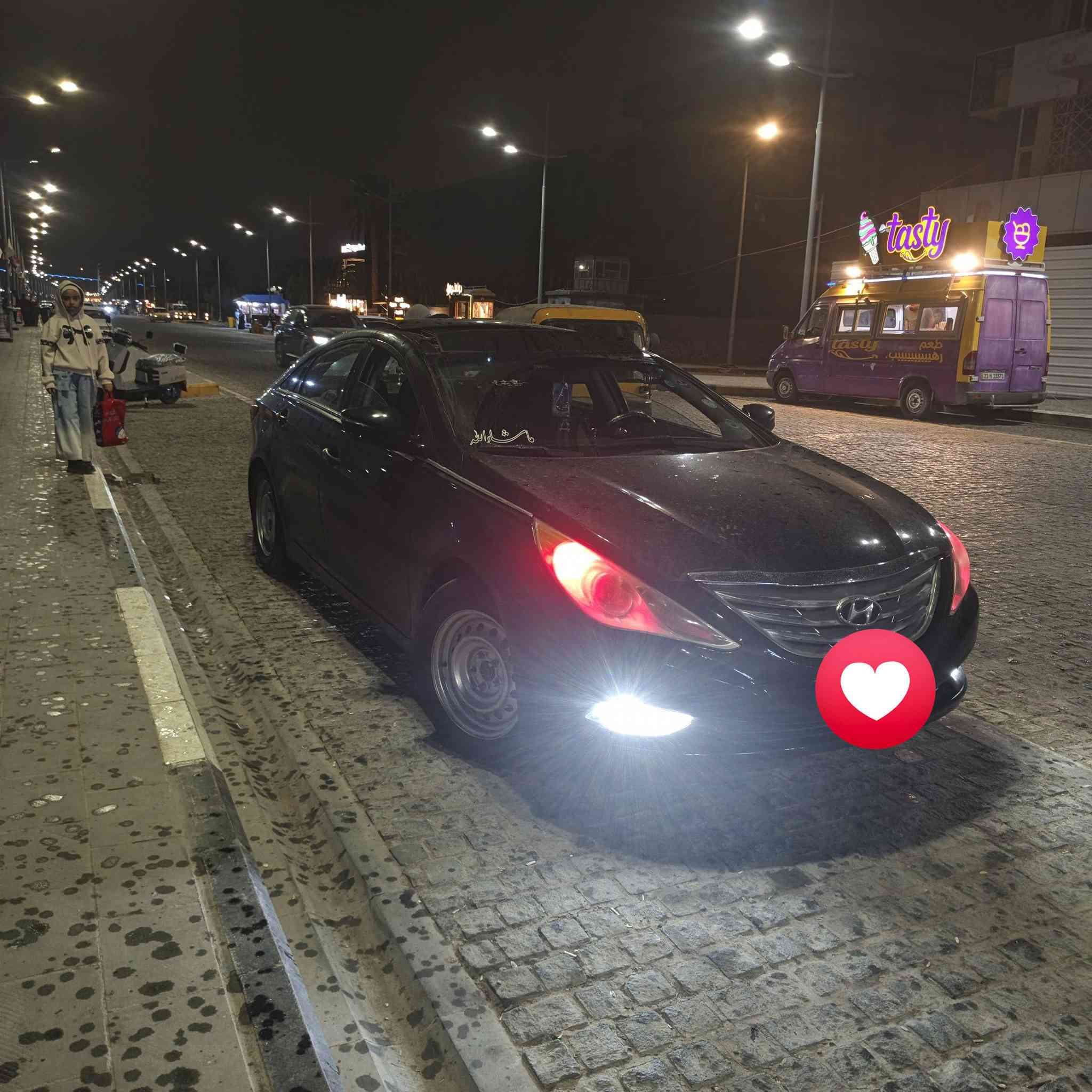 سونتا مديل ١٤فول مواصفات بني رامه سياره جاهزه مكينه جديده كير حداده تخم تاير توه كامله دخول جديد منضومه زنون منضومه لد دفن رقم جنوبي شقل بلاد درجه اوله#سعر ٤٨وبيه مجال ***********
