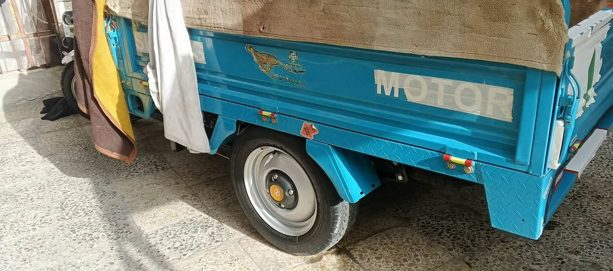 سلام عليكم ستوتة للبيع موديل 2023 طالعة 2025 مكفولة كفالة عامة مكان كربلاء حي العامل سعر خاص رقم صاحب الستوتة ***********
