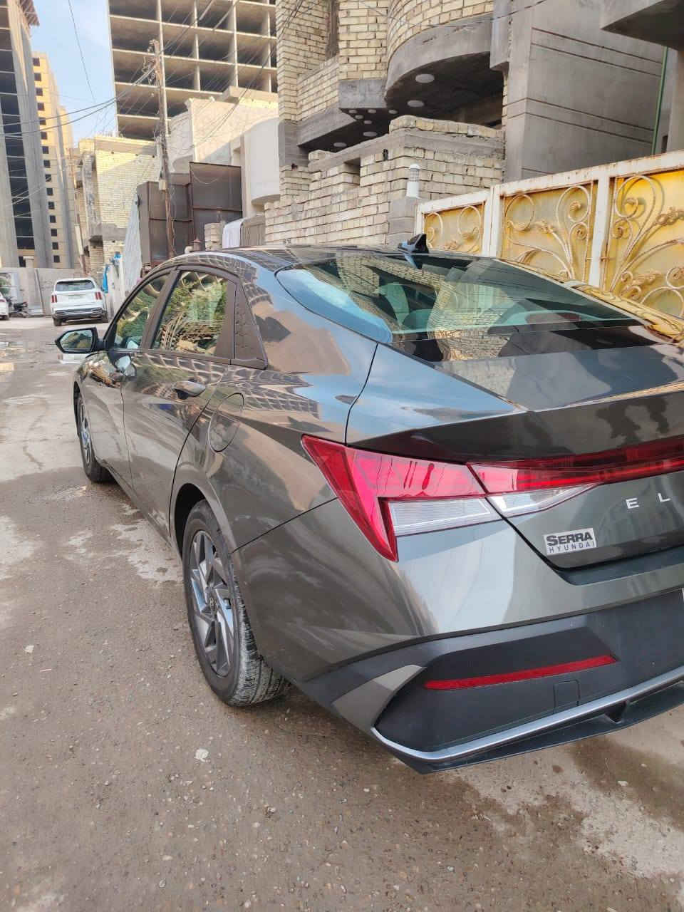 السلام عليكم 
للبيع 
النترا هايبرد 2024 وارد امريكي بلو 
صور الحادث بالمنشور 
بدون ايرباك 
بدون شاصي 
بدون لغود 
بدون دواخل 
مواصفات//
بصمه تشغيل وأبواب 
شاشه كبيره متصل ديجتل 
لد بدشبول متغير 
لايت زنن بلادي 3 عدسات 
كار بلي رادار أمامي وخلفي وجانبي تحديد مسار 
قياده ذاتيه تنبيه خروج عند المسار فول تحكم استيرن 
العنوان الدورة 
للاستفسار ***********
متوفر واتساب 
السعر 145 وبيه مجال بسيط
