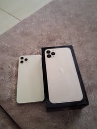 ايفون ١١ برو ماكس • ٢٥٦ • بطارية ٧٧%
