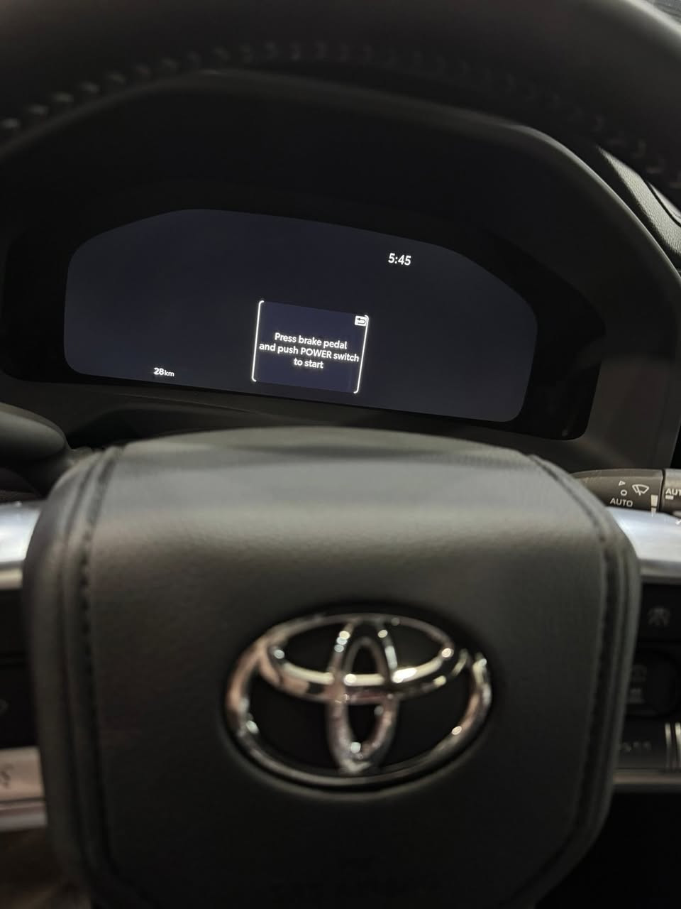 ▪️السلام عليكم▪️
▪️للبيع لاندكروز
VXR▪️
▪️ساسSAS
▪️موديل 2025
▪️هايبرد HEV
▪️اعلى فئة بلاندكروز
▪️داخل احمر
▪️مرقم او بدون رقم بغداد
▪️كراسي مساج 
▪️اوتو بارك
▪️للاستفسار او السعر ▪️
***********
