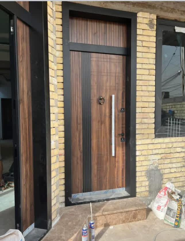 🚪 باب واحد يغيّر شكل البيت بالكامل.

وصلت دفعة جديدة من الأبواب الخشبية التركية الأصلية بتصاميم حديثة وجودة تصنيع عالية، مخصصة للبيوت والمكاتب والمحلات التي تبحث عن الفخامة والمتانة في نفس الوقت.

🔹 عزل ممتاز يقلل الصوت ويحمي من الرطوبة والحرارة
🔹 جودة تصنيع تركية بخامات قوية وعمر استخدام طويل
🔹 تنوع كبير في التصاميم بين المودرن والكلاسيك ليناسب كل ديكور
🔹 إكسسوارات تركية أصلية (كيلونات – يدات – مفصلات) تعطي أمان وشكل أنيق
🔹 تشطيب دقيق وألوان متعددة تناسب المنازل الحديثة والفلل والمحلات

💰 البيع متوفر بأسعار منافسة مباشرة من المصدر.

🚚 

📍 الموقع: كوت– زين القوس – شارع الجوبه / 

📞 للاستفسار والطلب:
***********
***********
