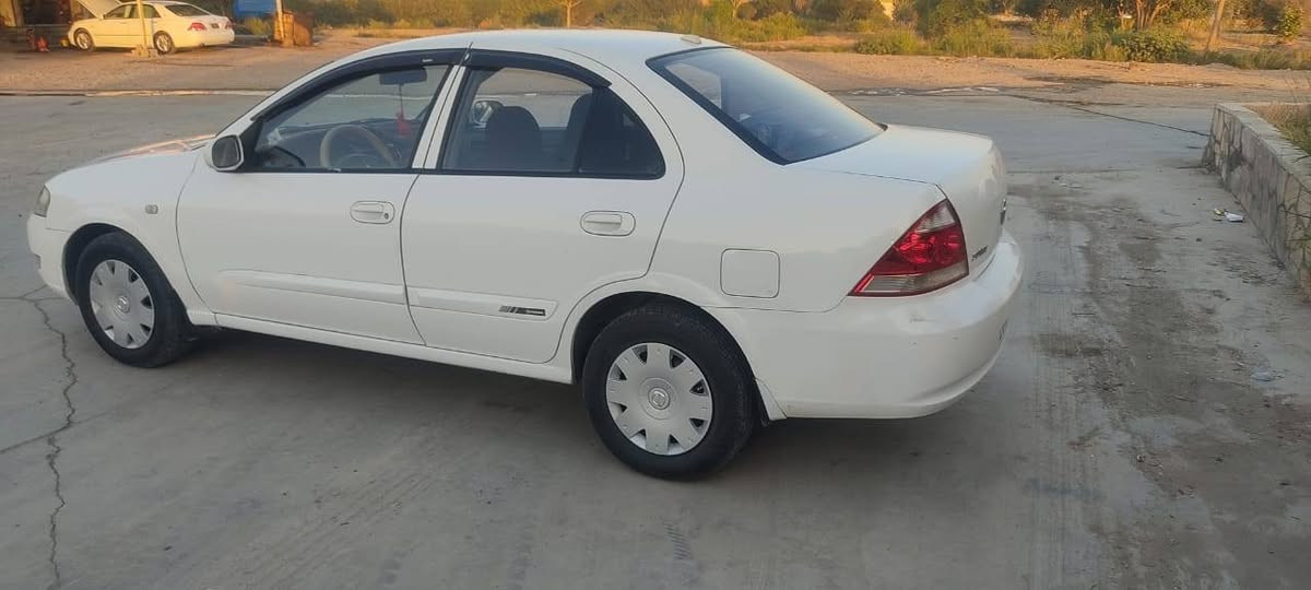 نيسان سەنی کۆری سپی بەفری ٢٠١١
بێ بۆیاخ بێ عەیب یەک تۆز ساردی هەیە 
ڕەقەم و سەنەویەی تاکو ٢٠٣٠ تازةية
ژ.م***********
نيسان صني كوري ابيض ثلجي 2011
بدون صبخ فقط مكانين شوي  بي بارد 
رقم وسنوية جديد لحد 2030
رقم الهاتف/***********
