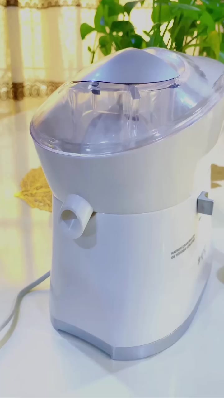 معصارة حمضيات ماركة King 

معصارة حمضيات ماركة King

الميزات:
محرك قوي ثنائي الاتجاه
شفرات امنة مخصصة لتقطيع الحمضيات
مصفاة إضافية لتصفية العصير
جسم قابل للفتح والتنظيف
الطاقة: 30 واط

توفرت داخل المتجر
Https://amtiaz.b3na.com


**إذا كنت صاحب هذا الإعلان وتريد حذفه لأي سبب، رجاءا أرسل رسالة إلى الدعم الفني**