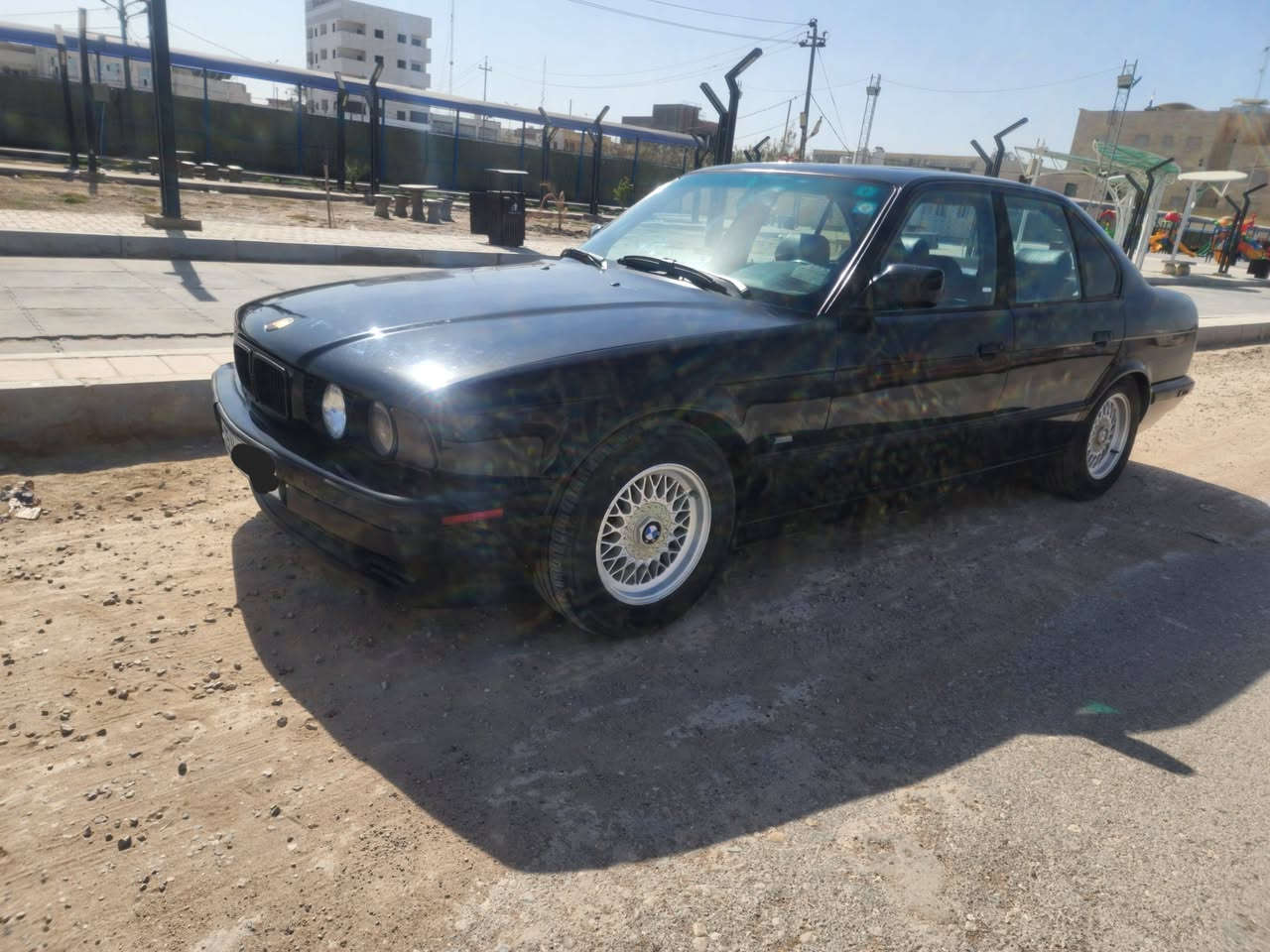 BMW 525 اصل اصل
مسكر عدل وارد ياباني 
بجم عريض 
مكفوله محرك وكير 
مكفوله من الكص والخياس 
كمبريس ملكه جديد تبريد فول 
جعمق وباور جديد
باتري جديد 
سلف جديد 
تايرات جديد 
حداديه امامي خلفي جديد 
صبغه عام نظيفه جماليه
بيه كابون بانزين 
استيرن مماتي 2009
بأسمي مشروع وطني شرط الامداور 

نواقص طوافه بانزين والاسلايد واكف 

السعر 53 وبيه مجال  الاتصال ***********
