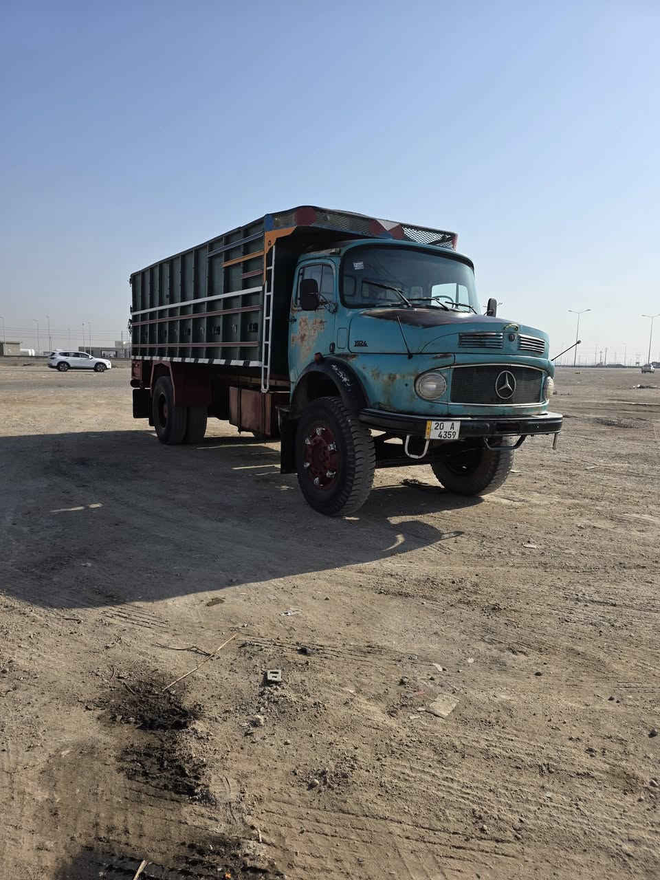 تك للبيع موديل 80بلاديه مكفوله من الصبق المكان الفلوجه رقم الهاتف /***********
