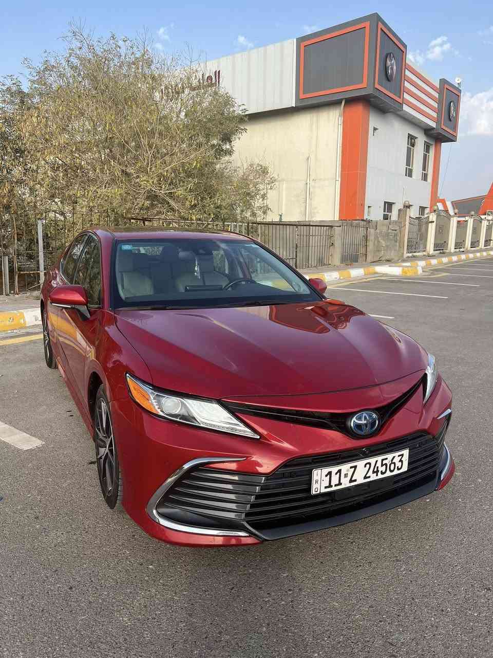 2023 TOYOTA CAMRY, XLE Hybrid
السيارة موجودة  في الانبار - الفلوجة
رقم شاصيها من ضمن الصور
موديل :- 2023
لون :- احمر
سعر السيارة : 205 $
Hybrid 2.5 -: سعة المحرك
عداد المسافات :- mi 41.000
عدد المقاعد :- 5 مقاعد
مواصفات السيارة : - XLE plus

شاشة نفكيشن
كامرات 360 درجة
مثبت سرعة
رادر امامي+ جانبي + خلفي 
لايت زنون
حاجب ال اي دي
فتحة سقف
اشارة جانبية
بصمة تشغيل
مقاعد تدفئة+ تبريد
فرش داخلي جلد ابيض
حساسات 360 درجة
هاند بريك بصمة
تحكم سرعة
تحكم مسجل
اوامر صوتية
تبريد خلفي
دخول ذكى
داتا شو 
سماعات jbl
للاستفسار / *********** متوفر واتساب
