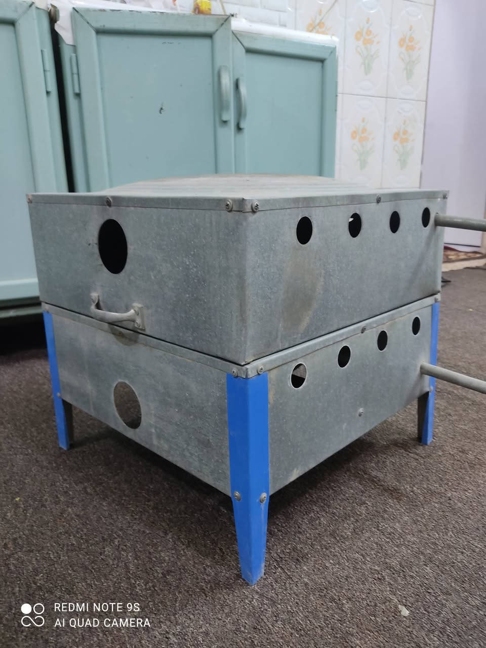 قيم و اخذ 
***********
