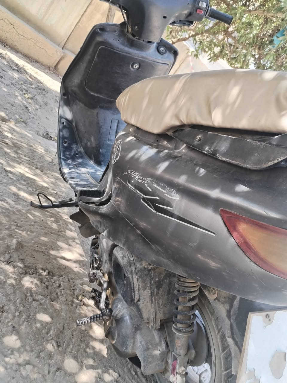 هندر واحد تشتغل نقصها بس الكهربائيات عوزهن ترتيب دبلات اربعتهن شغالات حله حي العسكري
***********للستفسار
