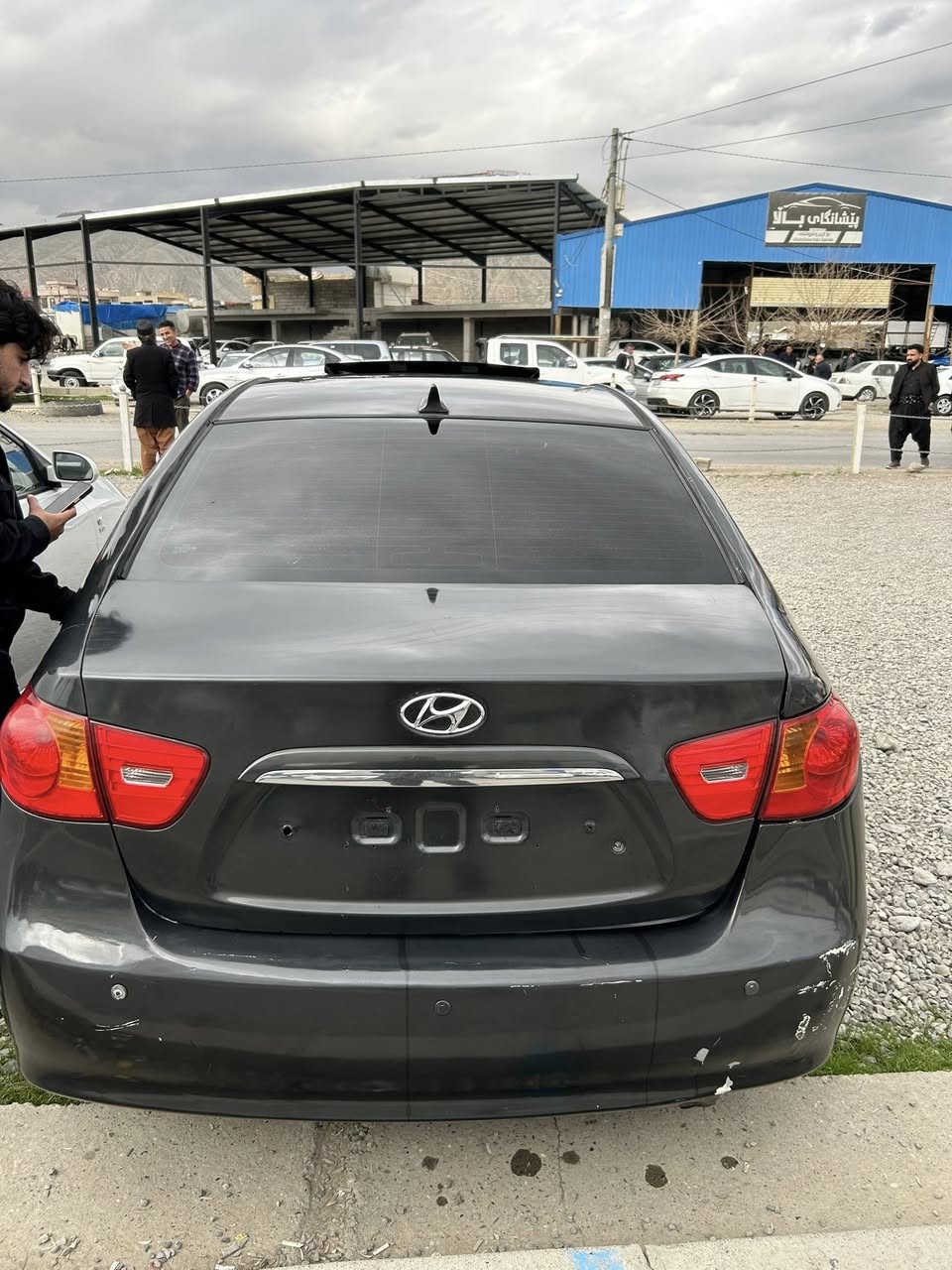 avanty  model 2007
سەیارەکە سبوخ حامە بۆ جوانی 
کوشن جلد
هیتەرە.    
پشت وپیش کەپس   
٣٩. $مەجال 
0750 886 0300
