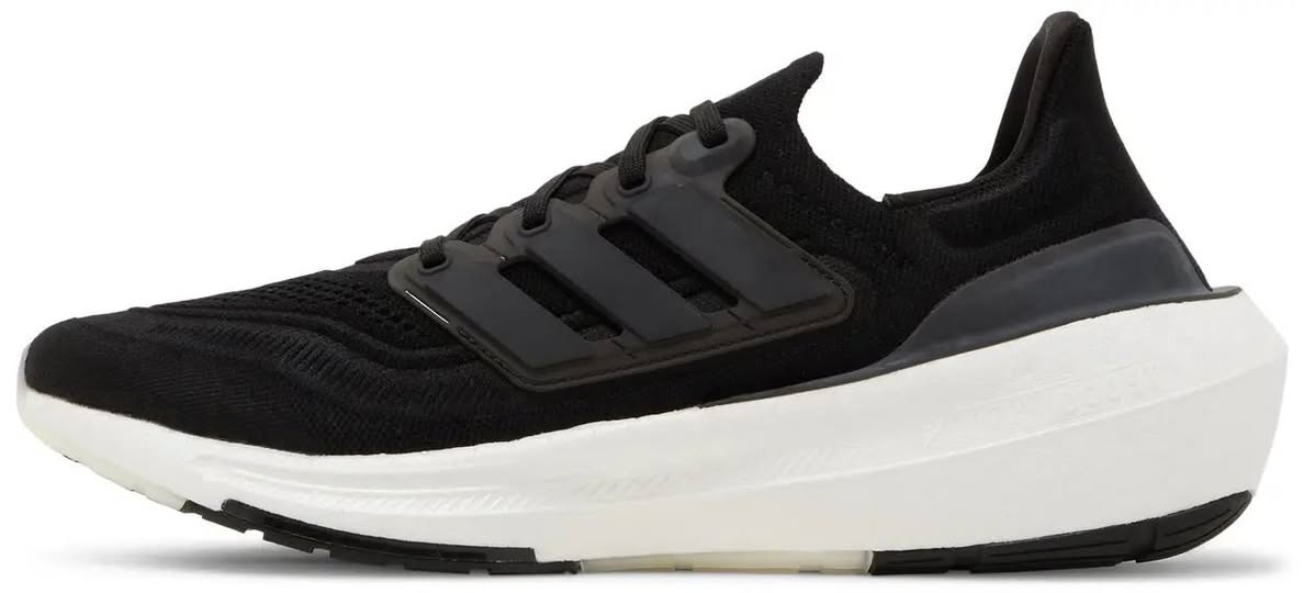 Adidas ultra boost light
اديداس الترا بوست لايت اورجنال 
وكالة غير مستخدم 
لايك وتعليق عالمنشور بيصلك تفاصيل


**إذا كنت صاحب هذا الإعلان وتريد حذفه لأي سبب، رجاءا أرسل رسالة إلى الدعم الفني**