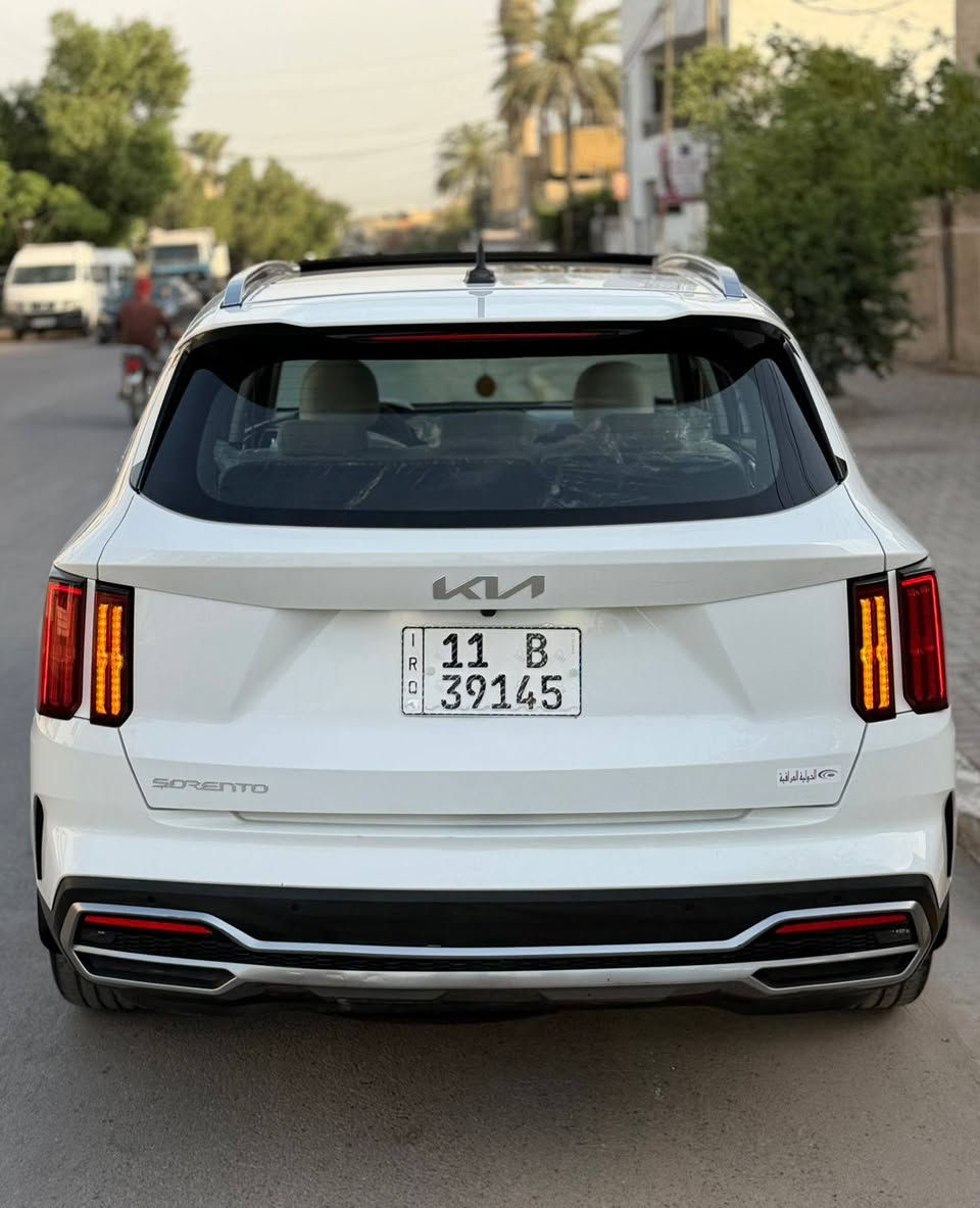 سورنتو  2023 خليجي
( شركه الدوليه ) فوول مواصفات 

مكفوله كفالة عامه 

ماشيه 45 الف
سياره جديده بمعنى الكلمة 
مابيه اي نقص كامله من كلشي ترايه زيرو 

محرك 6 سلندر كفاله / 7 راكب 

رقم بغداد الجديد باسمي 

🔰 مواصفات 
بانوراما 
بصمه تشغيل 
بصمه ابواب
كير ماوس 8 سرعات 
تشغيل عن بعد 
كشنات كهرباء 
جنطه شفط كهرباء 
حساسات اماميه وخلفيه
رادار امامي وخلفي
شاشه كبيره تدعم 
اندريد اوتو و ابل كار بلي
شفتات ستيرن 
سايد بريك بصمه
اشاير مري 
مري شفط
تبريد 3 قطع مناخ منفصل
شاحن واير ليس
نظام نزول منحدرات
بردات خلفيه
وبعد بيه هواي مواصفات

السعر  282 وبيه مجال

مكاني بغداد الدوره

رقمي ***********
