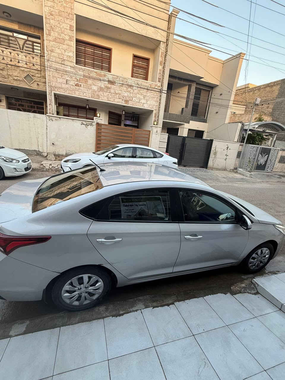 سياره اكسنت موديل ٢٠١٩ السياره بااسمي هزه جديده مكانها بغداد الاعلام
السعر ١٢٠ ورقه 
وبيها تصليحات مثل ماموضح بالسونار
التبريد شغال
الصدر جاهز امامي خلفي
تخم تاير نظيف
ادامه للبانزين كاكلة علما السياره افولها كله محسن 
كير محرك مابيهن شي
***********
