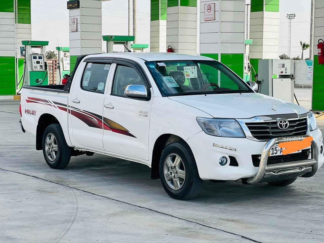 شباب سياره تسوا أكثر من هاذا سعر خفيت رقم خاف واحد يريد يبيع يشتري ثاني شي ترا ضرف الحكمني               السلام عليكم. للبيع تويوتا 2012.   سعوديه   رقم انبار شرطه تحويل.  اوتوماتيك .    سياره جديده محرك كير صدر تبريد كله جاهز        بيها باردات شبرا والباقي مقفول كفاله عامه ة  مواصفات السعودي معروفه. السعر 100 بيها مجال للطيبين      مكان السياره فلوجه حي العسكري. رقم الهاتف ***********
*********** اتصال علئ أرقام فقط
