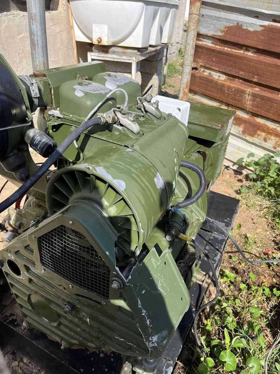 السلام عليكم 
اخوان دويز حجم 912
جديد طبك شركة شرط 
ما مشتغل داخل العراق برميل كاز فقط 
لا صرف لا بخار 
عنوان تكريت سعر 25بي مجال جدآ بسيط 
الي ما يعجبة السعر يعبر المنشور الله يرزق الجميع 
***********
