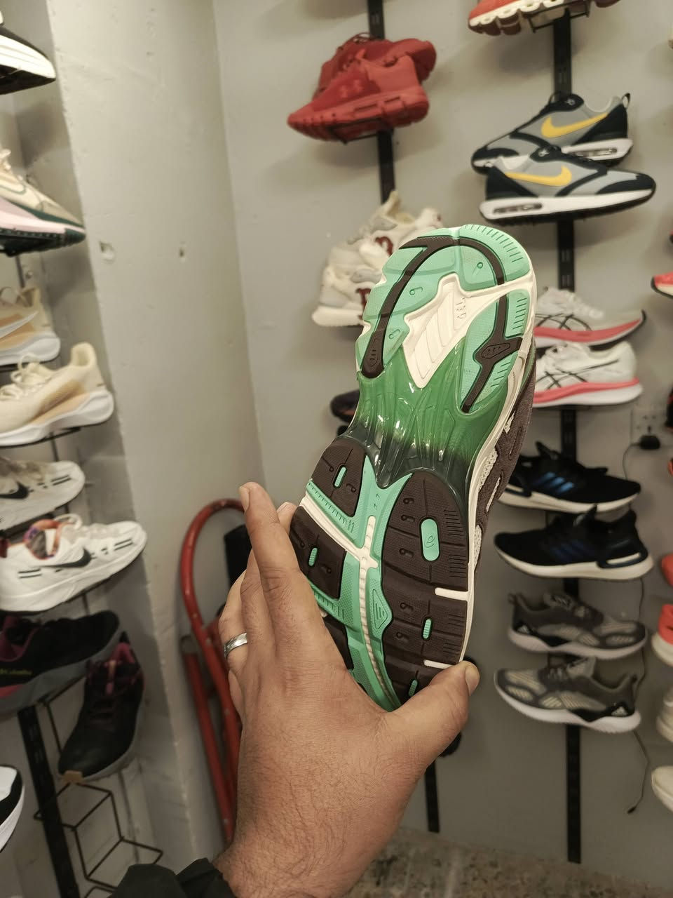 اسكس قياس 45 صناعة كمبوديا
سعره 35 الف توصيل جميع المحافظات 
عنوان بغداد الشعله الجوادين قرب سوق الجوادين 
واتساب ***********
