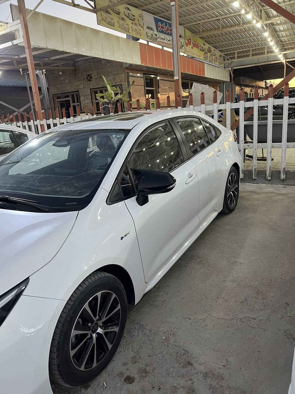 🧿السلام عليكم للبيع تيوتا كورلا 2024 فول مواصفات🧿
🌍 السيارة شكل امريكي محرك هايبرد🌎

 🚧رقم اربيل  مكفولة   🚧

             ⚠️ماشية 22الف  

      السعر المطلوب157 ورقة وبيها مجال بسيط 

🔴🟠🔴🟠🔴🟠🟠🟠🟠🔴🟠🔴🟠🔴🟠

               🌐🌐مواصفات السيارة 🌐🌐

1.بصمة

2.شاشة كبيرة

3.فتحة سقف 

4.ويل كب 

6.اشاير بالمري

7.كروز سرعة

8.تحكم ستيرن

9.حساس ضغط الاطارات

10.لايت زنون

11.بك لايت لد

12.نضام ترحيب

13.محرك 1800

14.Aux

15.Bluetooth

16.Usb

17.Gbs

19.رادار

20.قطعتين تبريد

21.درايف مود ثلاث وضعيات للقيادة

(Eco-Sport-Contort)

22.بصمة ابواب

23.كامرة دوارة

للاستفسار اكثر الاتصال على الارقام أدناه⬇️

***********📞
