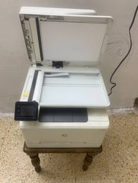 طابعة HP نوع الحبر ليزرية تشتغل مابيه اي شي او عطل سعر 125 الف مكاني ب...