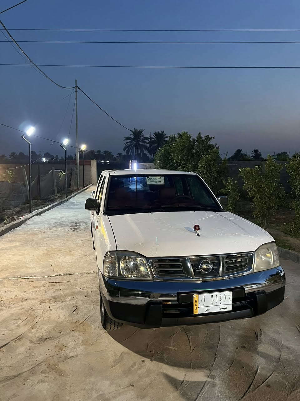 نيسان للبيع موديل 2013 كفاله عامه رقم ميسان تحويل ثاني يوم السياره جديده بمعنى الكلمة مكفوله كير ومحرك واكسن وشوصي تبريد تدفئة السياره جاهزه السعر 135 وبيهه مجال مكاني بابل مشروع المسيب 
*********** السيد يوسف المعموري
