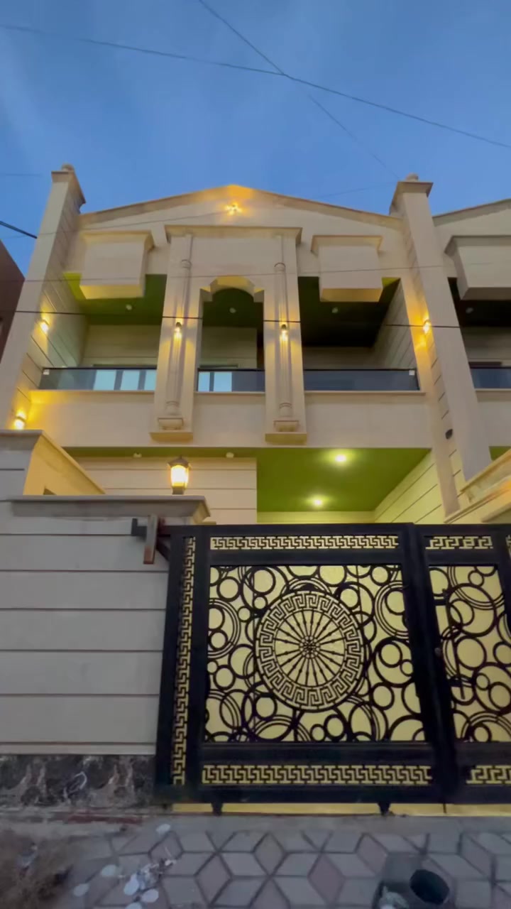 الاعلان رقم 188
____________________________
📍 دور للبيع تـكـريـت _ حي الضبـاط
🗺️قـرب مـلعب احمد راضي وشارع جليل القصـاب
_____________________________________
📐 مساحة الـدار   
📏133 متــر ( 6.6 >< 20)
________________
يـتـكون الدار 
• 4 غـرف نـوم
• مطبـخ  
• واجهة حـجر 
• ابواب خارجيـة المنيوم للون اسود
•شبابيك ابواب داخلية تركي
• سحب مغربي ملكي 
• استقبـال وصالة وسطية جبيره وصاله طابق ثاني
• صحـيات معزولة عـدد 3
• سطح شتايگـر 
• مغاسل تعليگ

📞  الاستفسار الاتصال علـى الارقام
***********
***********
نسـتقبل كافة الـعروض فٰي تكـريت 
السـكنية تـجارية بيع ايجار استثمار 
 @إشارة
 #الكل
 #تكريتً
