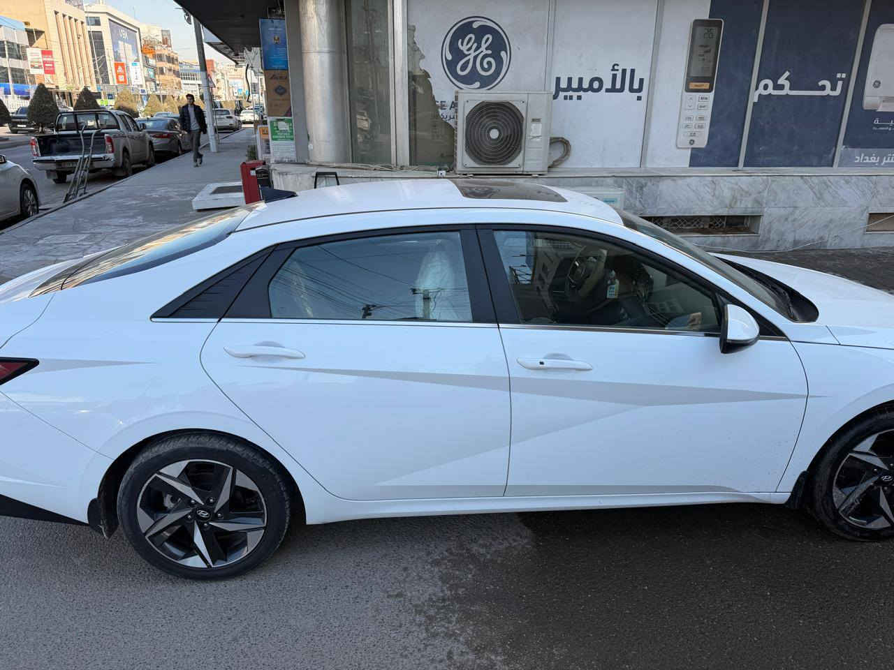 السلام عليكم
النترا  2023 خليجي بدون ضربه بدون صبغ بدون تبديل

كفالة عامة السياره على وضع الشركة 

ماشي 33 ألف فقط  تخم تاير جديد

محرك 2000 كير AT

رقم بغداد مكاني بغداد الكراده

السعر 190

***********
***********
