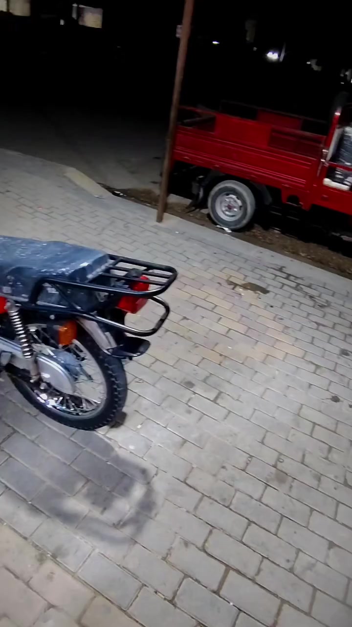 شباب دراجه نامه شلامجه الدراجه (اوراق اصولي) الدراجه  مكفوله تجي وشوف هل شوف عينك البكان قضاء الميمونه السعر خاص المو شراي لاتعبني


**إذا كنت صاحب هذا الإعلان وتريد حذفه لأي سبب، رجاءا أرسل رسالة إلى الدعم الفني**