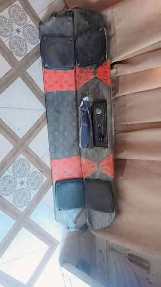 تابوت للبيع هو وسماعاته اربع سماعات شغالات مكاني واسط نعمانيه
سعر 20قفل هاذه رقمي( ***********)
