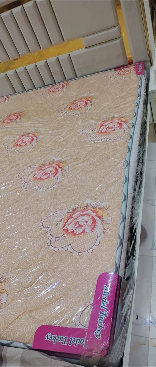 دوشك جديد  قياس  ١٨٠ في ٢٠٠
السعر ٧٥ الف قرب فلكة العلماء


**إذا كنت صاحب هذا الإعلان وتريد حذفه لأي سبب، رجاءا أرسل رسالة إلى الدعم الفني**