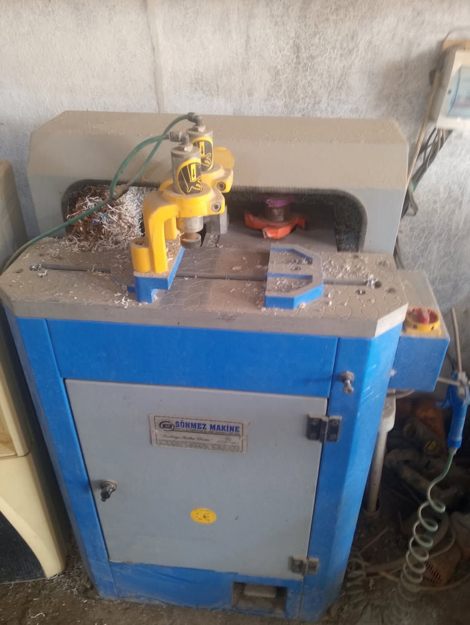 للبيع معمل pvc 
ثري فيز 
استفسار اتصال ***********
