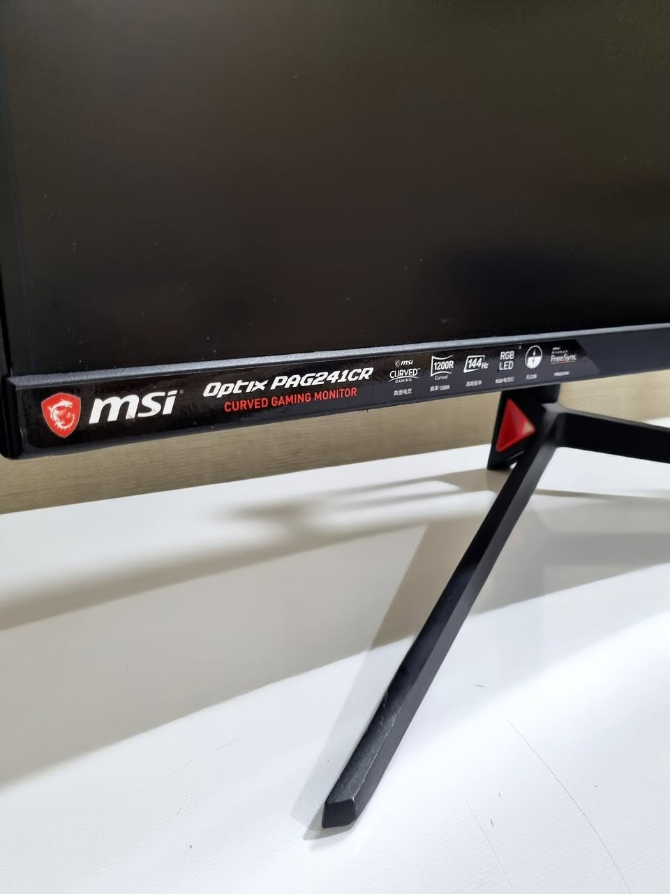 سلام عليكم شباب شاشه MSI للبيع
المواصفات: 144hz 
1080p
24inch curved 
Va
نضيفه جدا و مابيها اي مشكله شغاله 100%100 
السعر:135الف
مكاني ديالى بعقوبه الجديده


**إذا كنت صاحب هذا الإعلان وتريد حذفه لأي سبب، رجاءا أرسل رسالة إلى الدعم الفني**