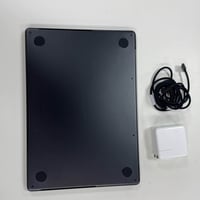 MacBook pro November 2023  M3  18gb ram 512 storage  14 inch Battery h...