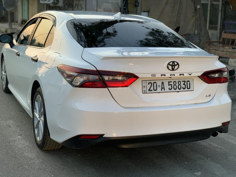 السلام عليكم للبيع فقط بدون مراوس كامري 2023 وارد أمريكي صبغ بند فقط مكانين بارد  من كير ومحرك صدر كلها على وضع الشركه 
السعر 180 وبيها مجال بسيط ***********
