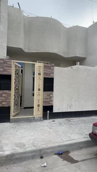 دار للبيع 100 متر طابق ونص  في البلديات معسكر مجاور حسينيه ام البنين م...