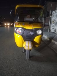 تكتك 21تكتك مثل ما واضح كدامك نضيفه واي نقص مابيها يعني تاخذها بوجهك ل...